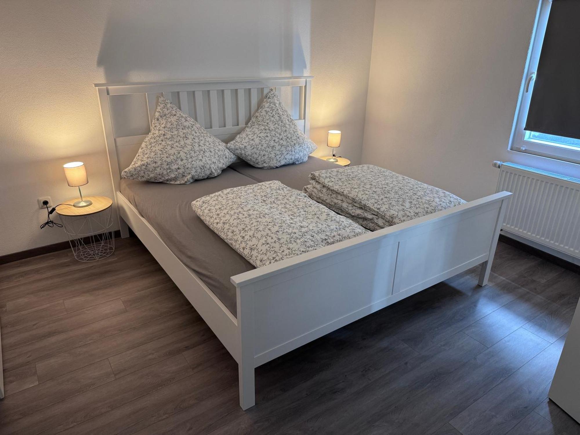Ferienwohnung Direkt An Der Mosel Im Zentrum Von Zell Exteriör bild
