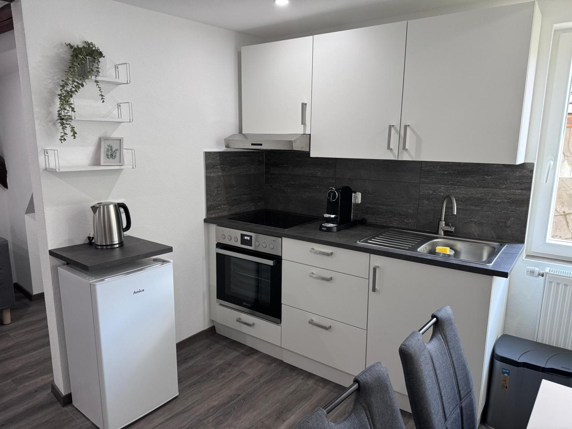 Ferienwohnung Direkt An Der Mosel Im Zentrum Von Zell Exteriör bild